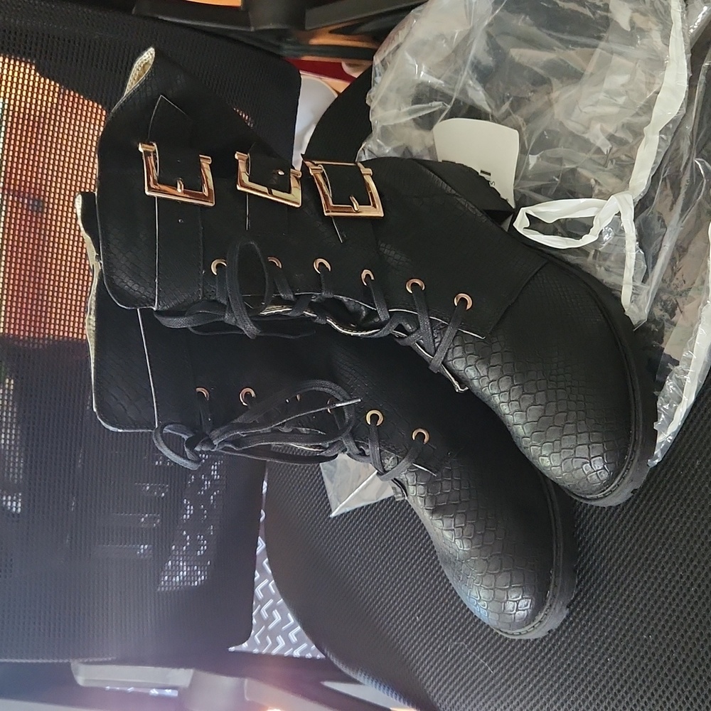 Women's Army Style Boots Size 9